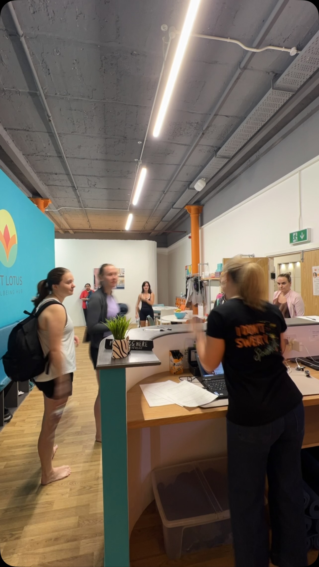 It’s SUPER busy at our Open Weekend today! 🔥🌸

So lovely to see reception filled with so many new and familiar faces—but can you spot the difference between the students who have just finished a sweaty Bikram class and those arriving fresh-faced and ready for Inferno Hot Pilates? 😂

If you want to be part of this amazing community—and experience that post-class glow you only get after a hot class—we still have a few spaces available:

🔥 Bikram Yoga tonight at 5pm
🔥 Inferno Core Sunday at 12pm
🔥 Bikram Beats Sunday at 5pm
🔥 Inferno Core Sunday at 6.15pm

Come and join us! Book your free Open Weekend class through the Glofox app. 🌸